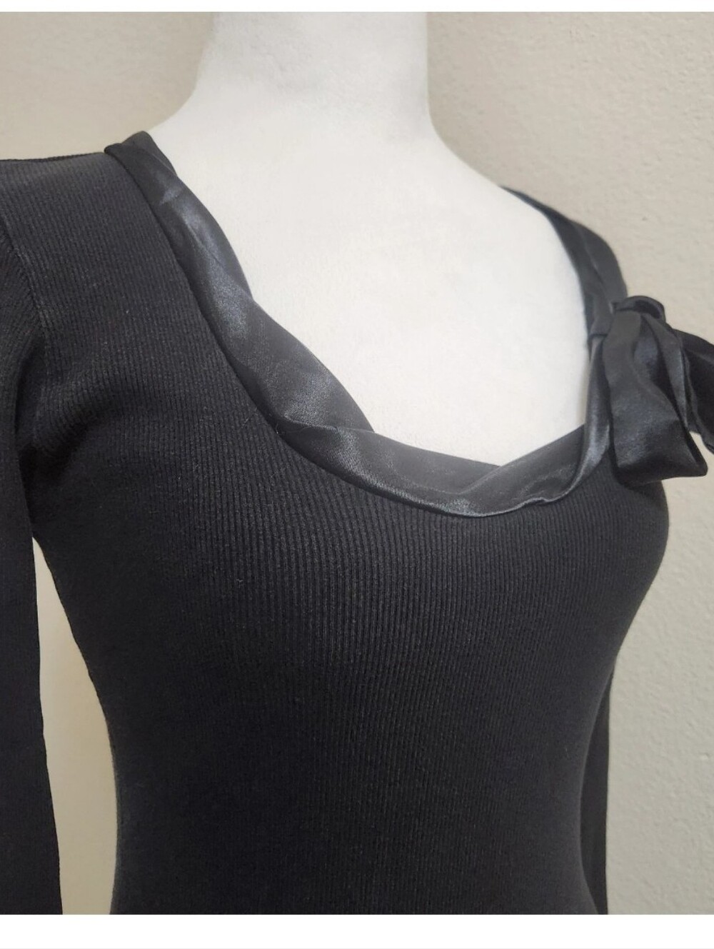 Whimsigoth Ribbed Thermal Top L Black Satin Bow Stretch Dark Fairy Goth Comfort - Picture 11 of 16